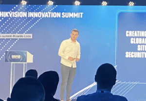 Presentazione del summit dell'innovazione Hikvision 2022