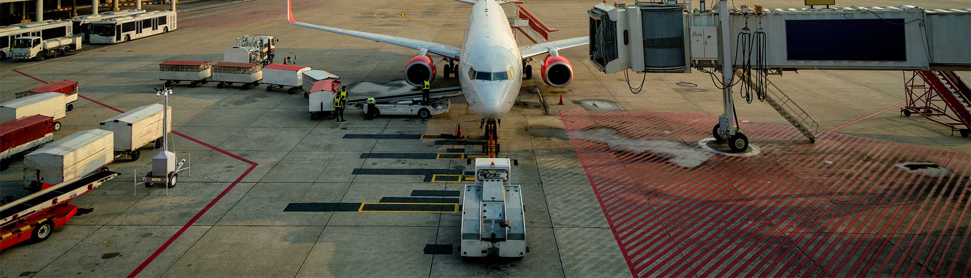 Strengthen airport safety and logistics continuity with mobile security towers